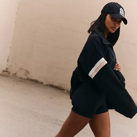 FP Movement by Free People For the Win Set Crop Pullover Black NWT - Picture 4 of 8